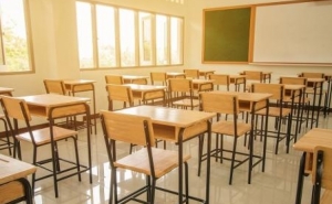 Mais de 2.000 horários ainda por preencher nas escolas