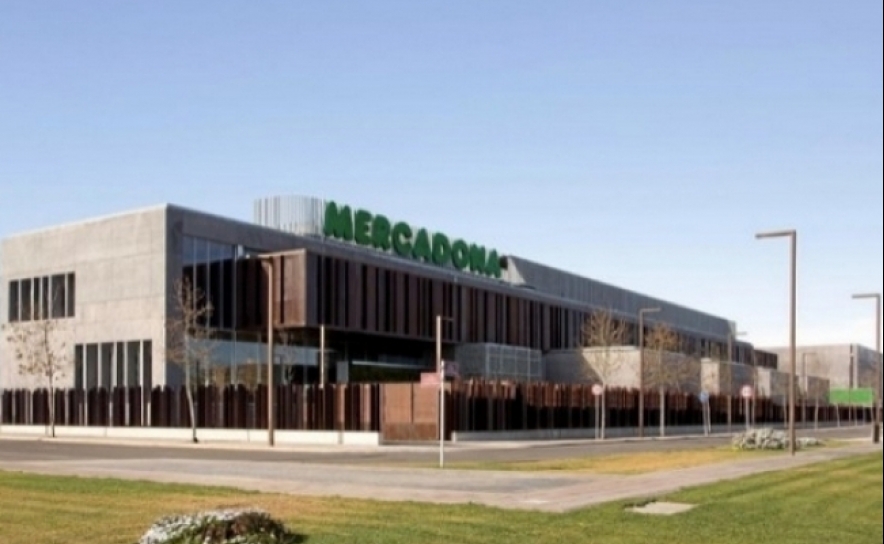 Mercadona contrata 30 analistas de campo de produtos frescos para Portugal