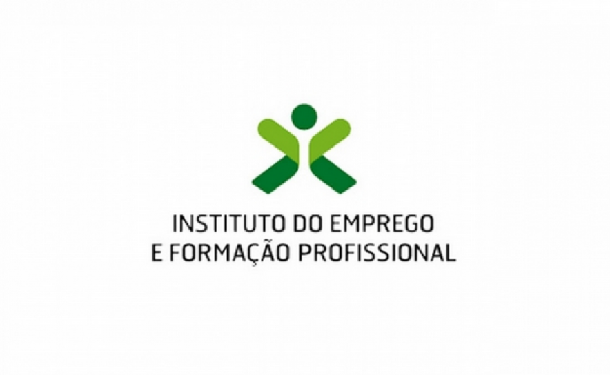 Número de desempregados inscritos aumenta 34% em maio - IEFP
