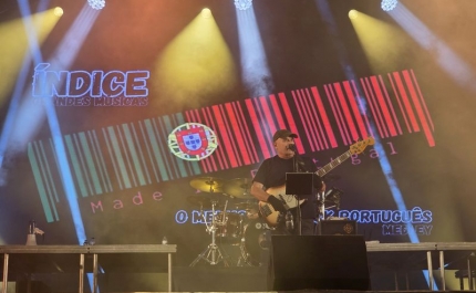 Banda Índice fechou, «sem tapete», o 2º dia dos Petiscos do Pescador com clássicos intemporais do rock 