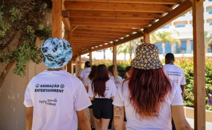 Campanha de recrutamento com mais de 400 oportunidades de emprego pela 3HB Hotels