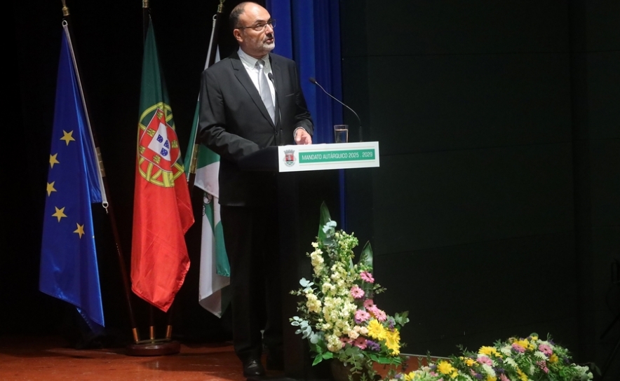 Presidente da Câmara Municipal empossado_ Álvaro Bila 