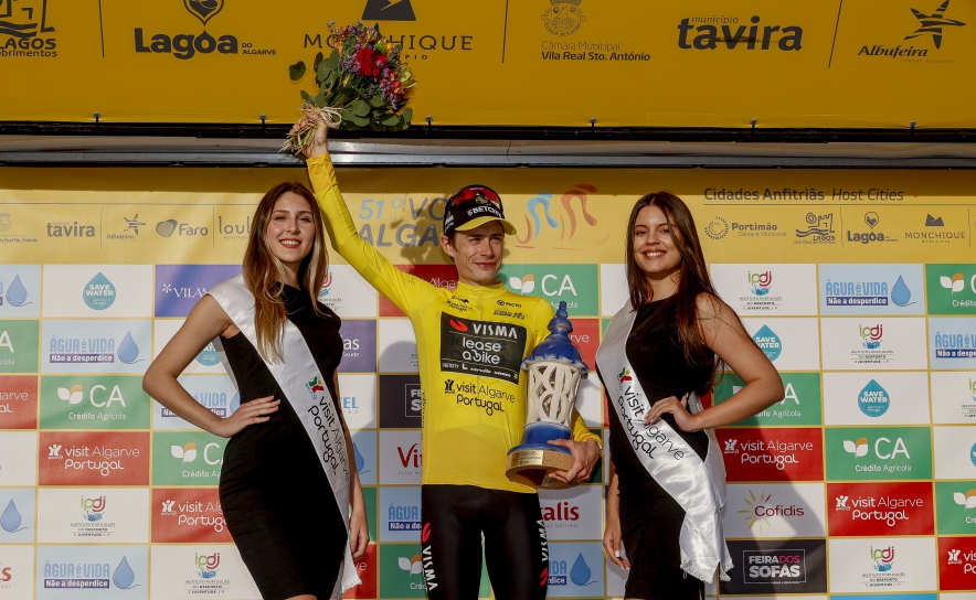 Jonas Vingegaard vence Volta ao Algarve, João Almeida termina em segundo