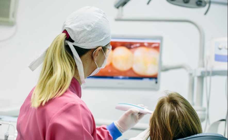 Dentistas retomam na segunda-feira atividade embora condicionada