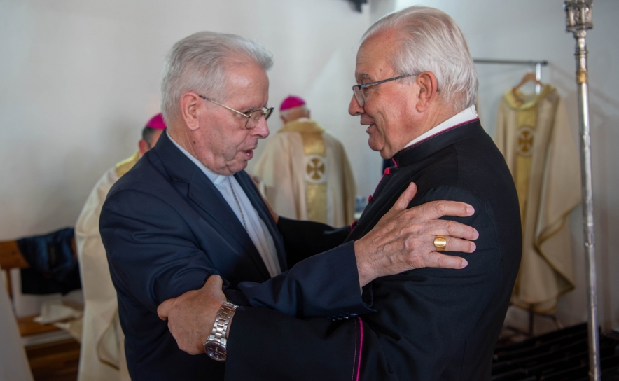 D. José Alves e D. Manuel Quintas – Foto © Samuel Mendonça/Folha do Domingo D. José Alves e D. Manuel Quintas – Foto © Samuel Mendonça/Folha do Domingo