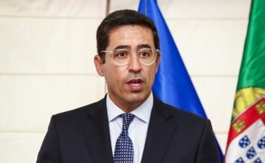 RUI CRISTINA DISTRIBUI PELOUROS NA PRIMEIRA REUNIÃO DE CÂMARA DO NOVO MANDATO