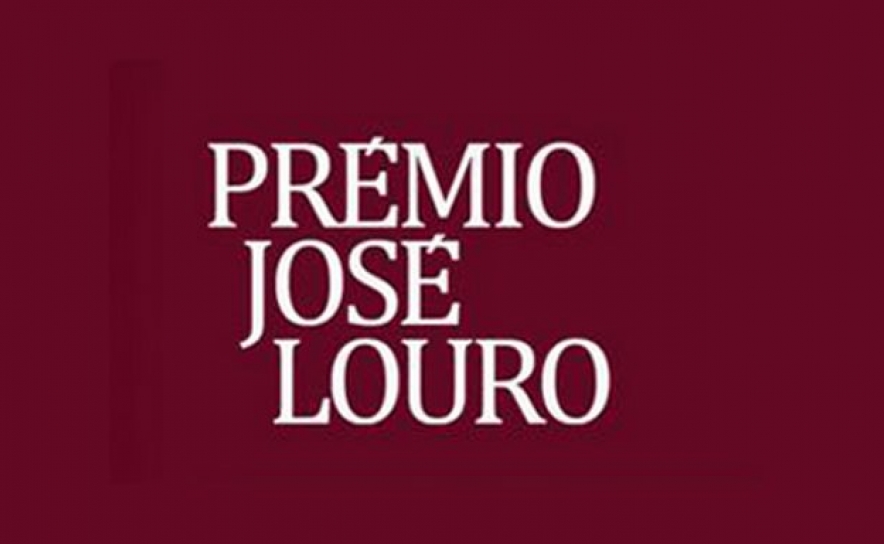 Novo prémio visa incentivar escrita teatral no Algarve e homenagear José Louro