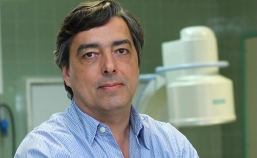 Dr. Carlos Morais Dr. Carlos Morais