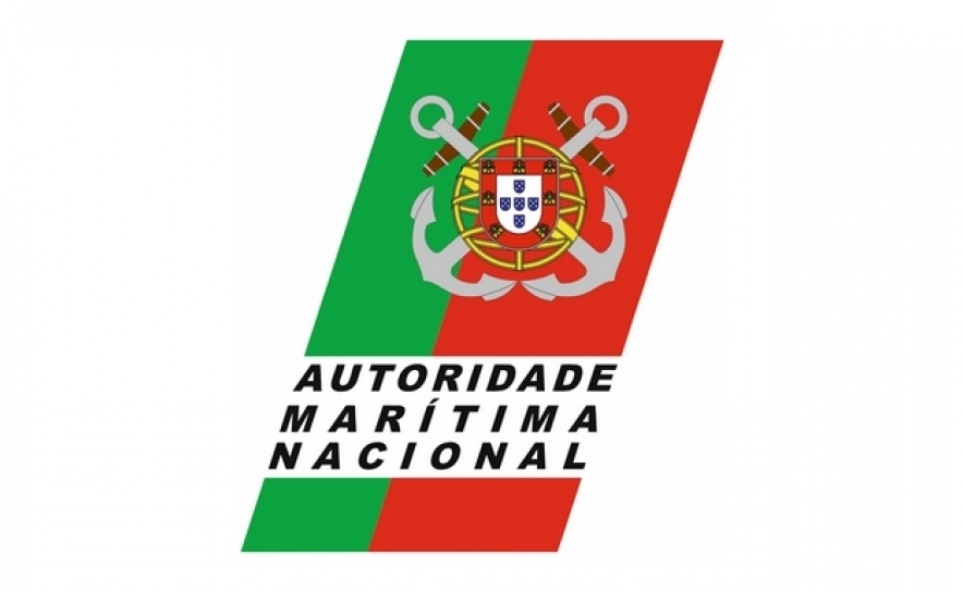 Jovem turista desaparece após mergulhar na praia da Arrifana, em Aljezur