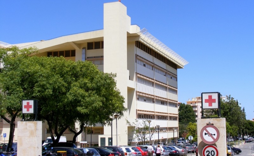 ERS ordena ao hospital de Faro que garanta resposta na urgência após morte de utente